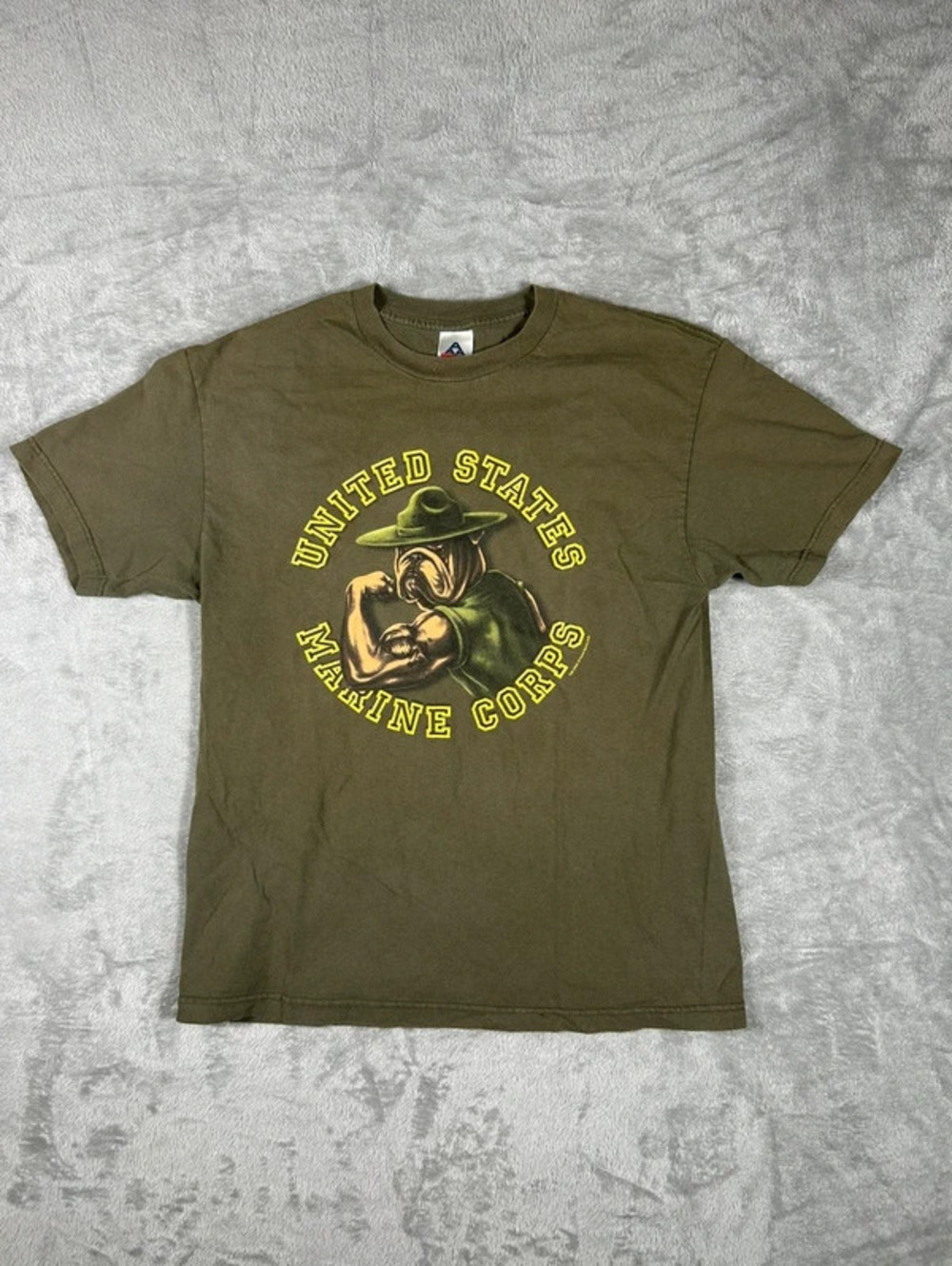 Vintage 2007 marines graphic tee L